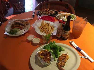 Mojitos Bar And Grill