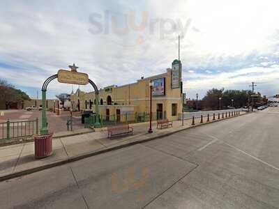 Mojitos Bar And Grill