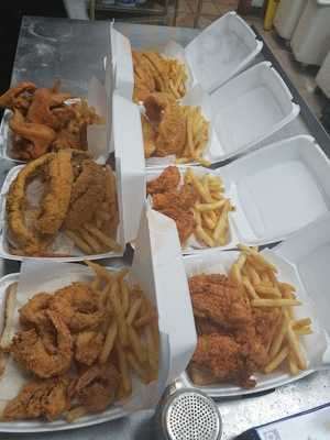 Jordan's Fish And Chicken