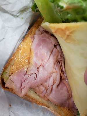 Heidi's Brooklyn Deli