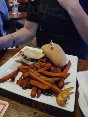 Fat Daddy's Pub And Grille