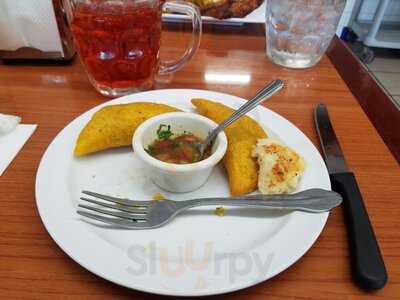 Antojitos Colombianos