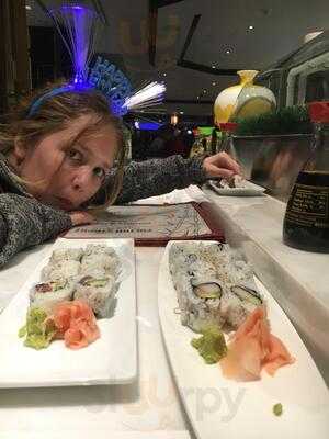 Promenade Food Court