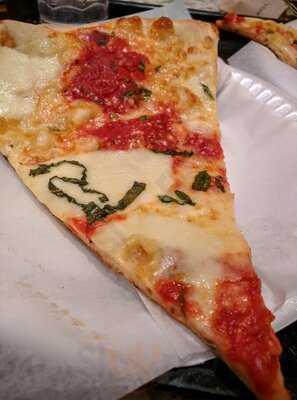 Bonanno's New York Pizzeria
