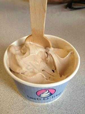 Tasti D-lite - Riverside