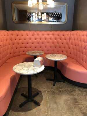 Stan's Donuts & Coffee