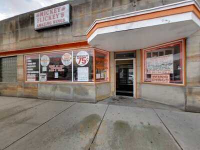 Mickey Flickey's Amazing Wings