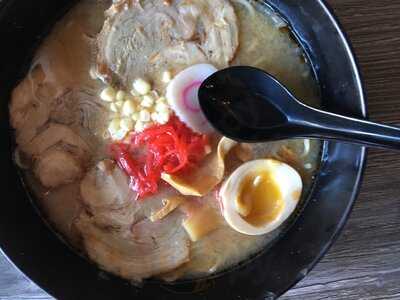 Sushi Lounge On Market