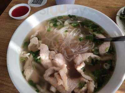 Spring Chinese Cuisine And Pho