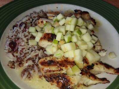 Applebees Grill & Bar