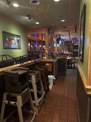 Applebees Grill & Bar