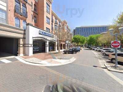 Mama Fu's Asian House - Triangle