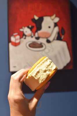 Double Chin Restaurant