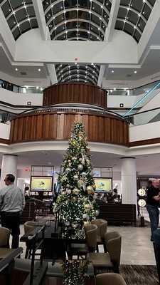 The Bar At Marriott River Center