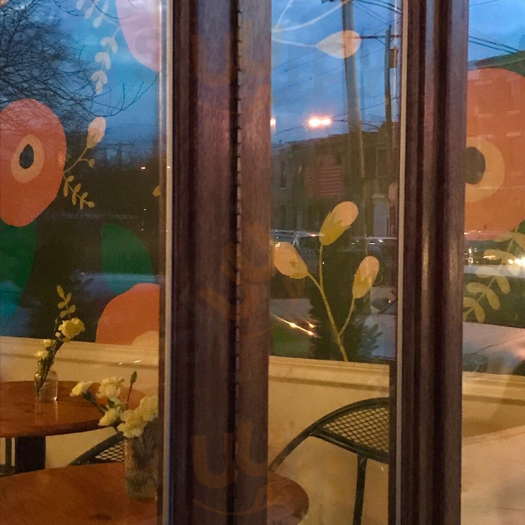Essen Bakery