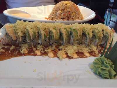 Sushi Sake Country Walk