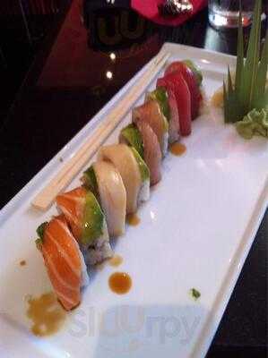 Sushi Sake Country Walk