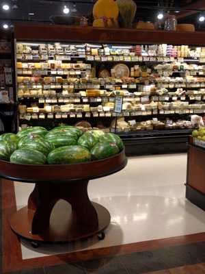 Kowalski's Lyndale Market