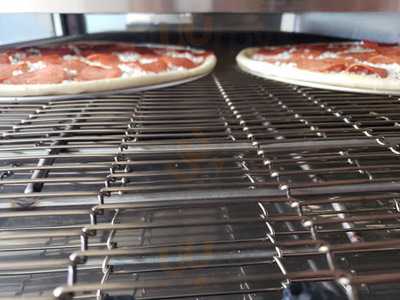 Xtreme Pizza & Wings