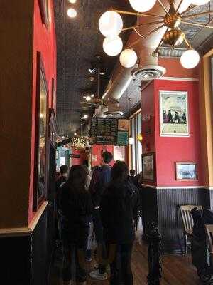 Potbelly Sandwich Shop