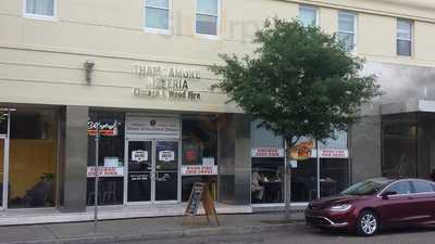 That’s Amore Pizzeria