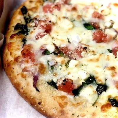 Riviera Pizza & Pasta