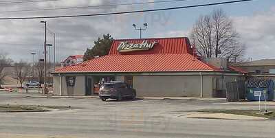 Pizza Hut - East 38th Street