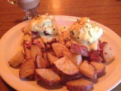 Renner's Grill And Lounge