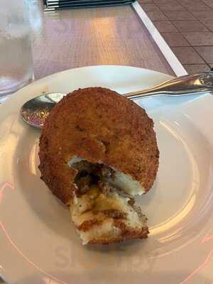 Havana Grill Cuban Cuisine & Bakery