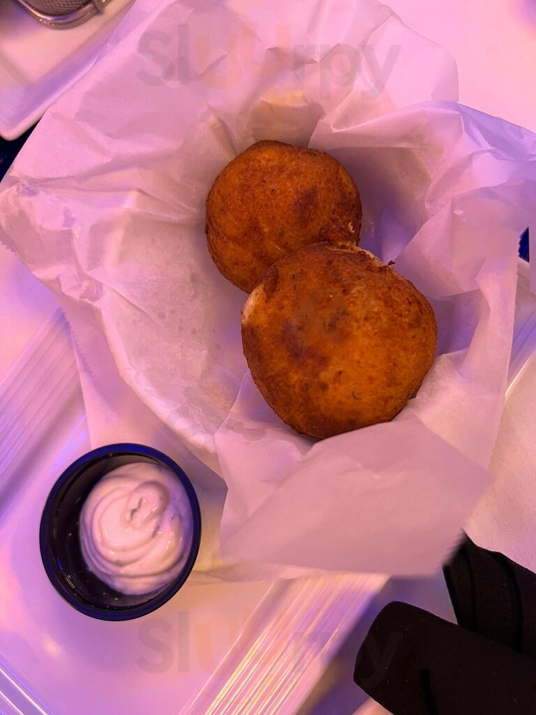 Havana Grill Cuban Cuisine & Bakery