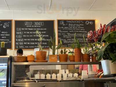 Felini's Cookies & Deli