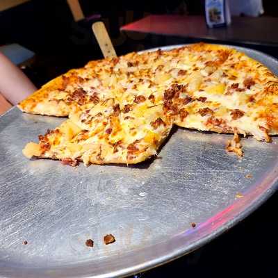 Varsity Sports Cafe & Roman Coin Pizza