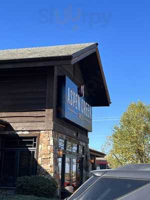 Creekers Bar And Grill