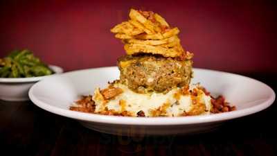 Creekers Bar And Grill