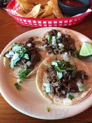 Taqueria Los Compadres