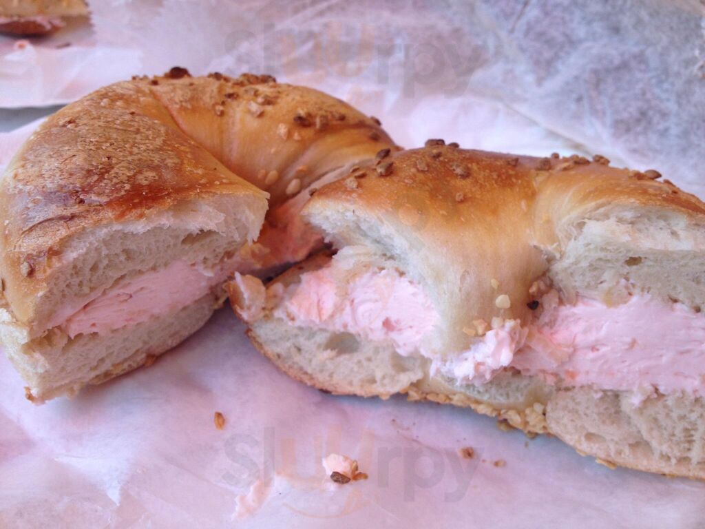 Baker's Dozen Bagels