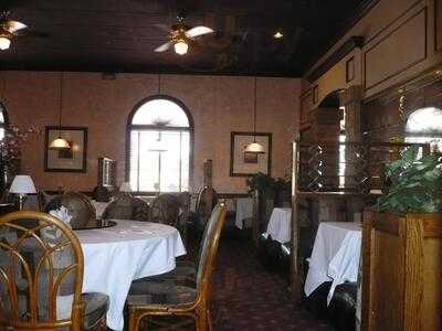 Chun's Seafood & Grill