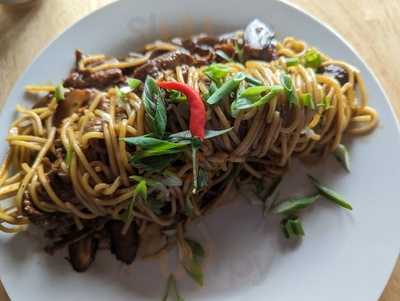 Cherry Street Daylight Donuts