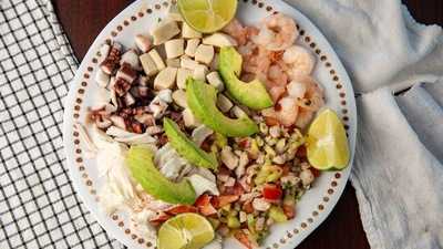 Tacas Y Mariscos Mazatlan