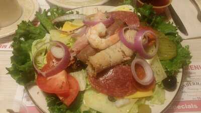 Sorrento's Restaurant & Lounge