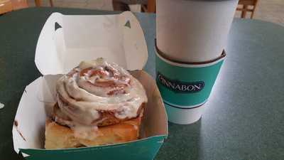 Cinnabon