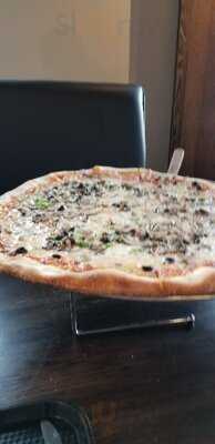 Anthony's Pizza & Pasta