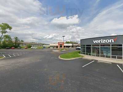 Tambayan Karaoke Bar And Restaurant