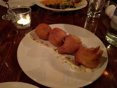 Vittles Neighborhood Bistro & Bar