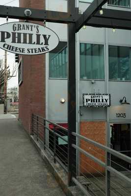 Grant's Philly Cheasesteak