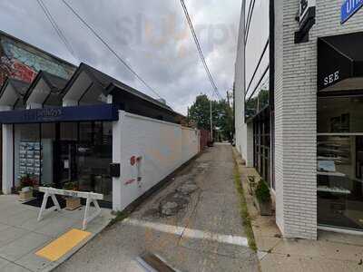 Happy Berry Frozen Yogurt
