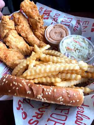 Raising Cane's Chicken Fingers
