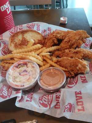 Raising Cane's Chicken Fingers