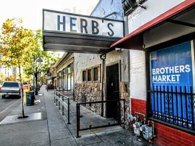 Herb's Bar
