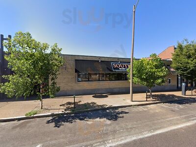 Brinco's Mexican Grill & Cantina